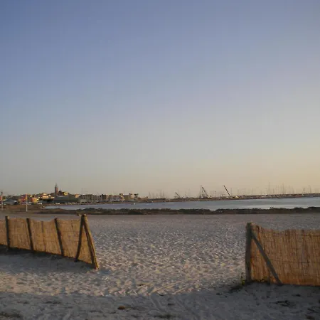 Passi Alterni Couette-café 3*